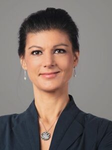 Wagenknecht Sahra Gross-225x300 in Nach der Wahl ist vor der Wahl